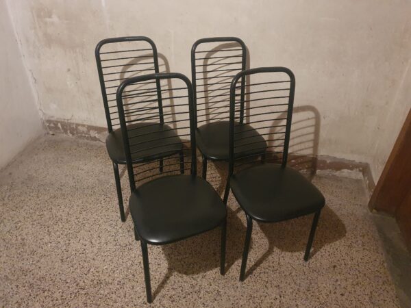 Set di sedie nere in ferro con seduta in ecopelle - immagine 5